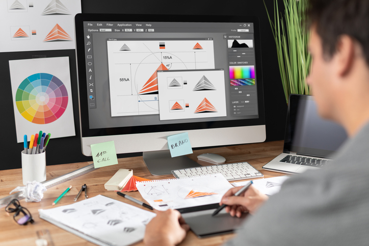 custom logo design company,